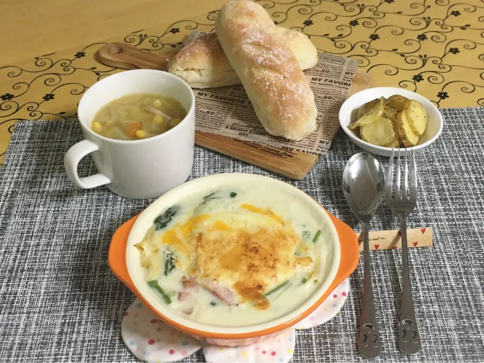 焼きたてパンとグラタン～夕飯|チムニーさん