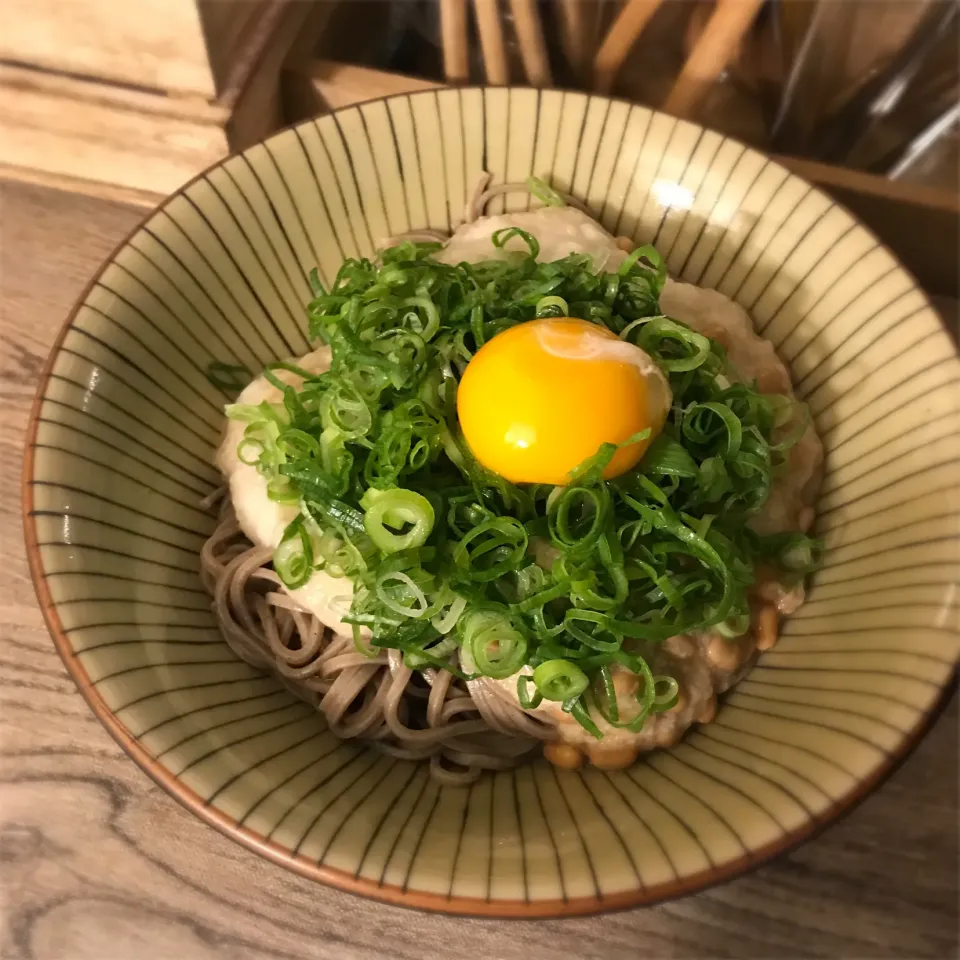 山かけ冷やし蕎麦|ゆきっちん(・8・)さん