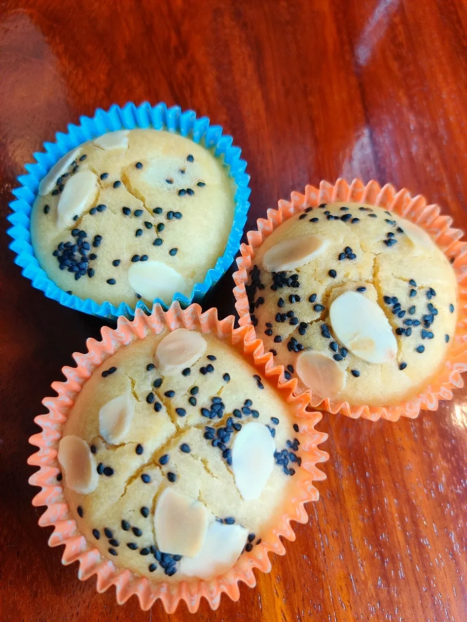 Vegan Cupcakes vanilla|Biliam Khantisoukさん