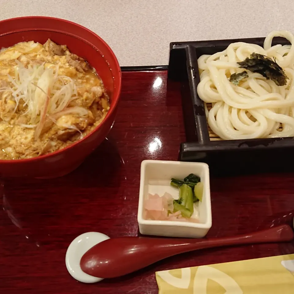 親子丼🐔🐣🍚セット|大谷千鶴さん