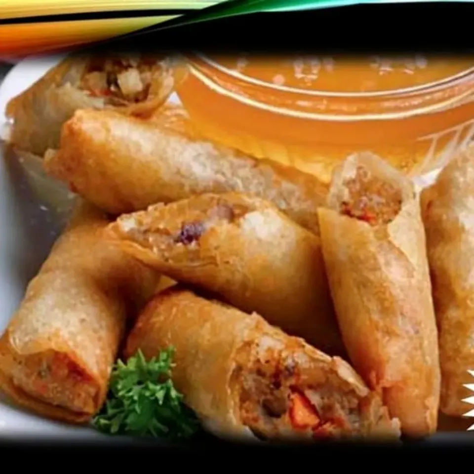 Snapdishの料理写真:pritonglumpia (springrolls)|cheflorenzoさん