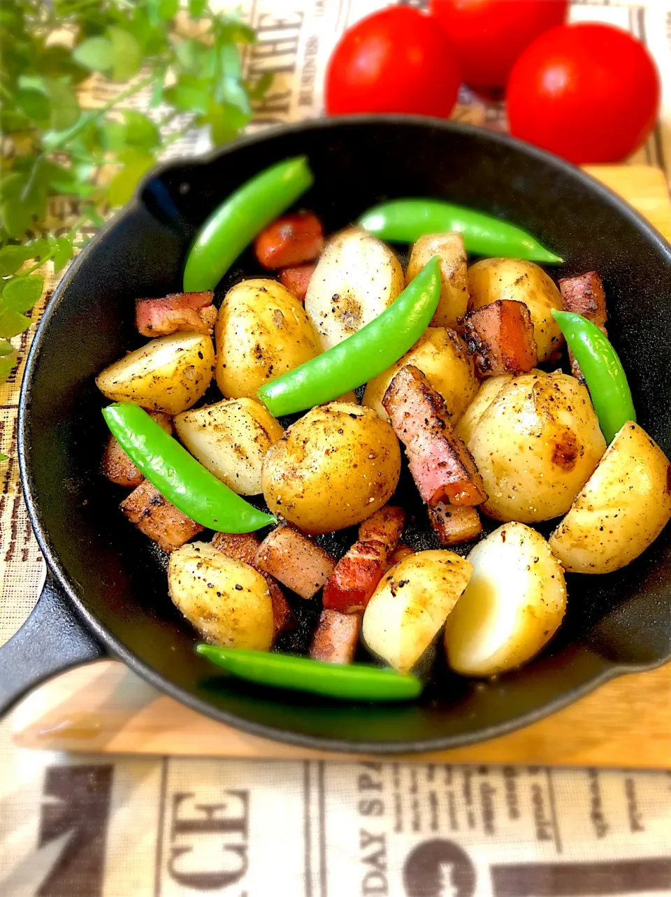 Snapdishの料理写真:ジャーマンポテト🥔🥓deおうち居酒屋風🍻|＊いちご＊さん