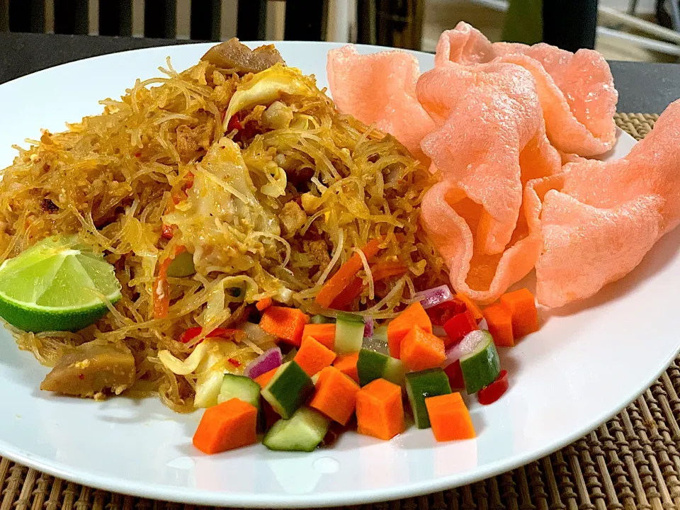 Bihun pangsit goreng|yeni kartikasariさん