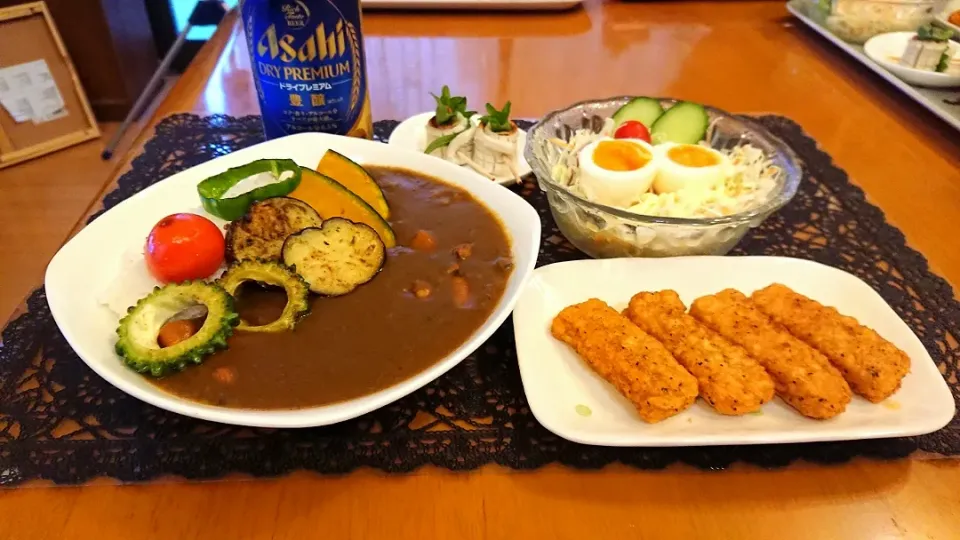 ☆夏野菜カレー
☆チキンスティック
☆サラダ
☆竹輪 大葉梅肉巻き|chikakoさん