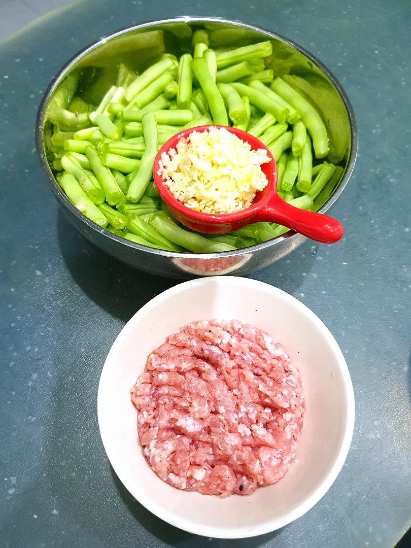 Snapdishの料理写真:Stir Fry Green Beans w/ Minced Pork|envymaqueenさん