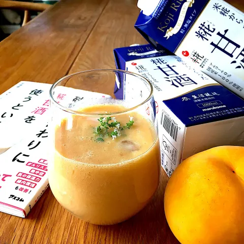 「甘酒ドリンク部」を使ってみたSnapdishの料理・レシピ写真:甘酒と黄桃のスムージー