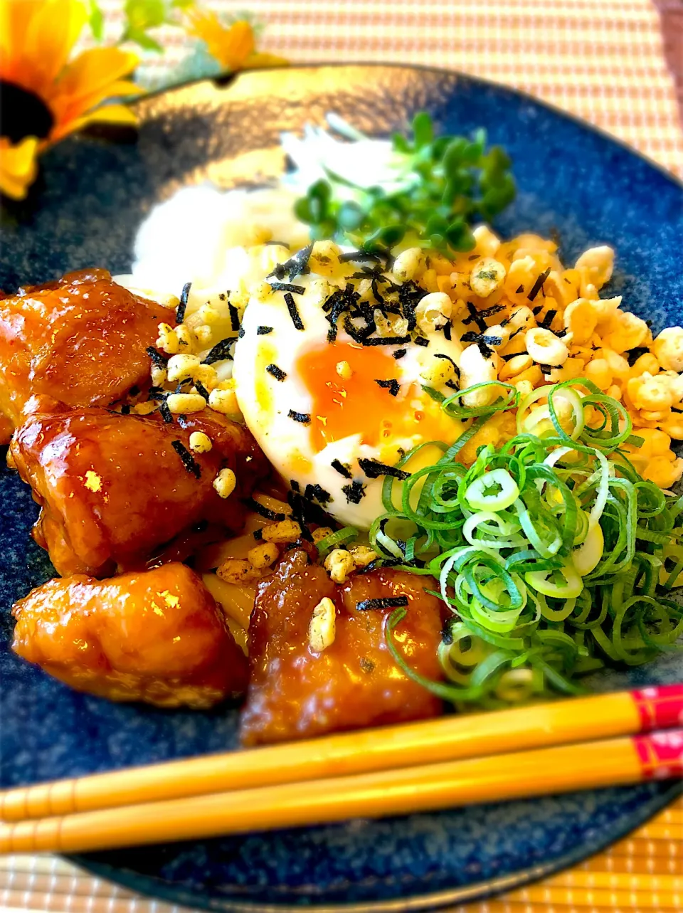 Snapdishの料理写真:甘辛鶏のぶっかけやみつきうどん😆✨|＊いちご＊さん