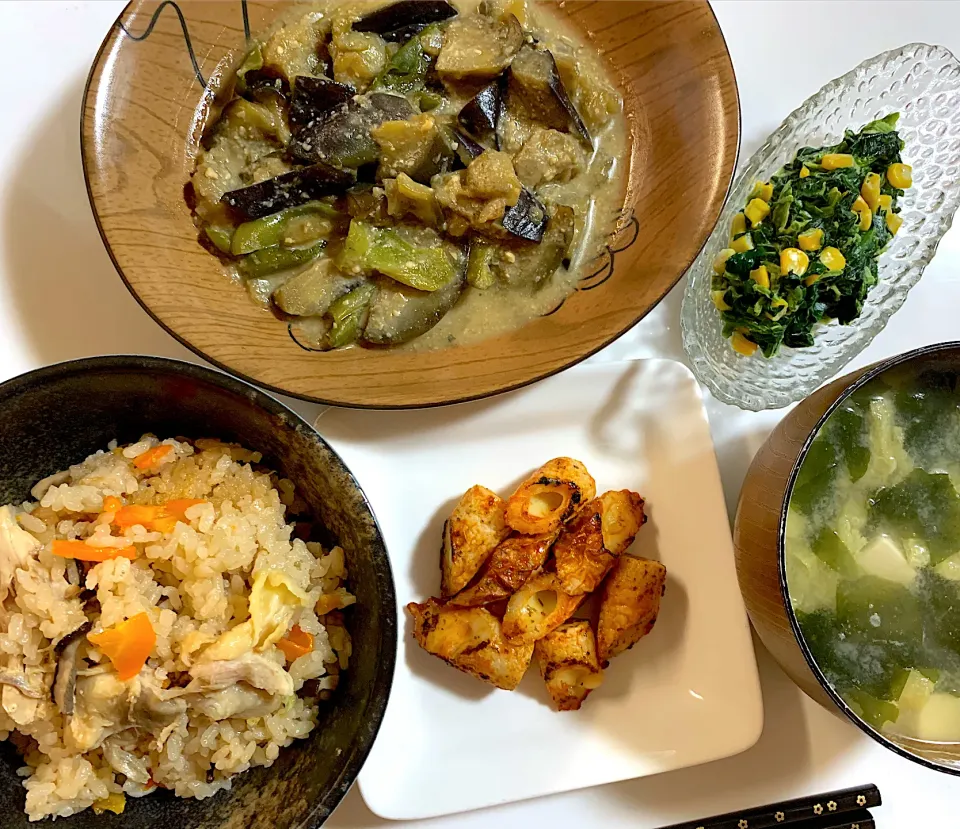 鳥とキノコの炊き込みご飯　茄子とピーマンの油味噌|ゆりえさん