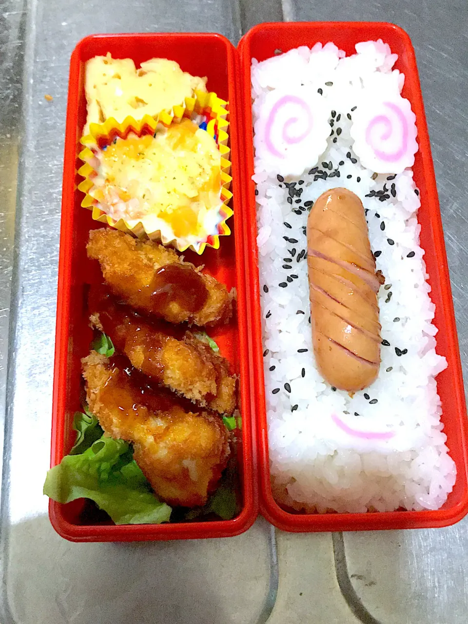 チキンカツのお弁当♪(顔つき)|こーやさん