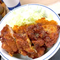 Snapdishの料理写真:チキン2枚乗せ丼。|島時間2020さん