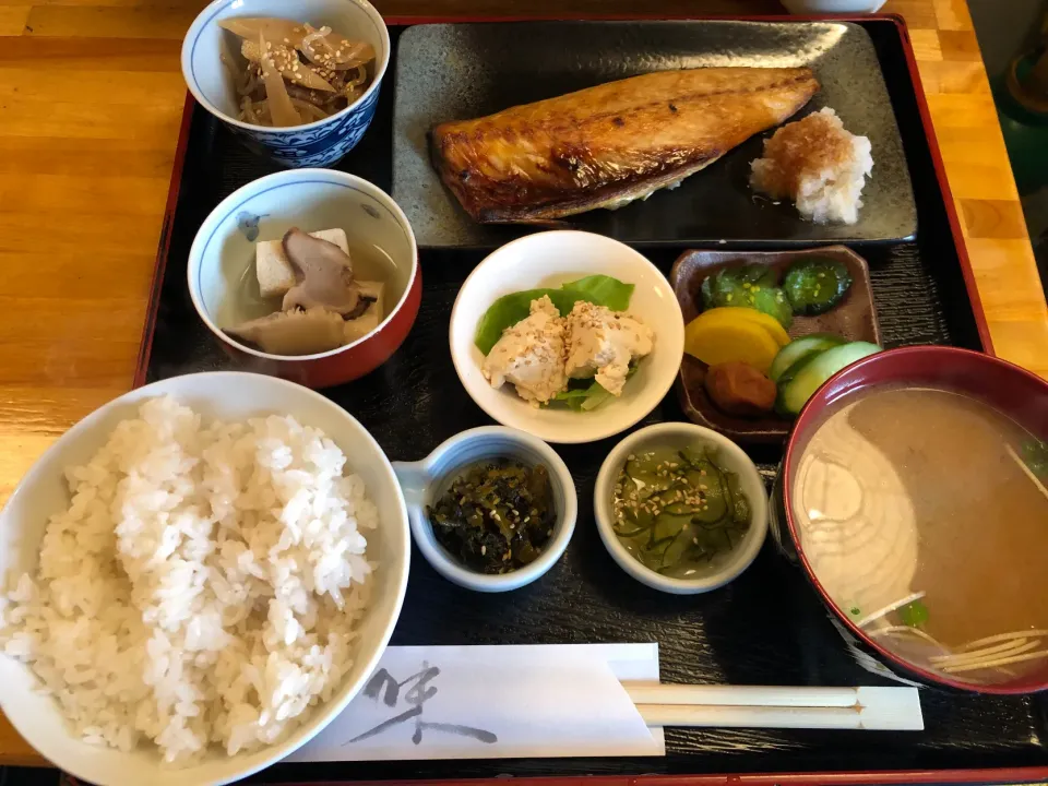 久しぶりの鯖焼き定食|おっちさん