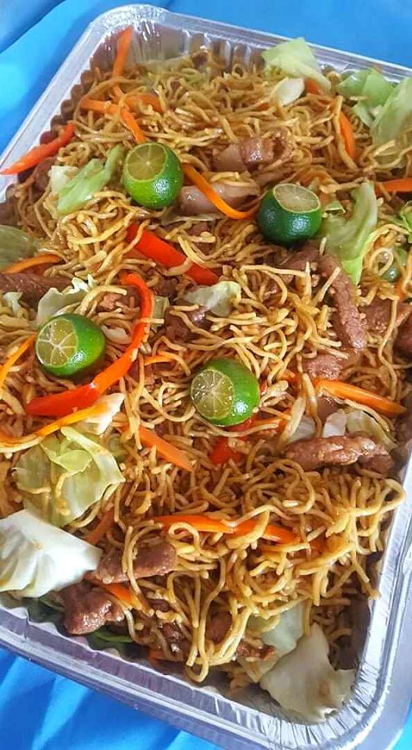 pansit guisado|Chef Lawさん