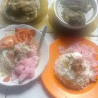 Snapdishの料理写真:Sate Padang Ajo Buyuang&Sop Padang|Gusti erlanggaさん