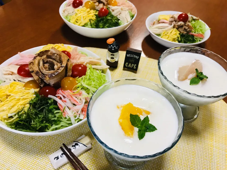 Snapdishの料理写真:「冷やし中華」と「牛乳寒天ゼリー」|バシュランさん