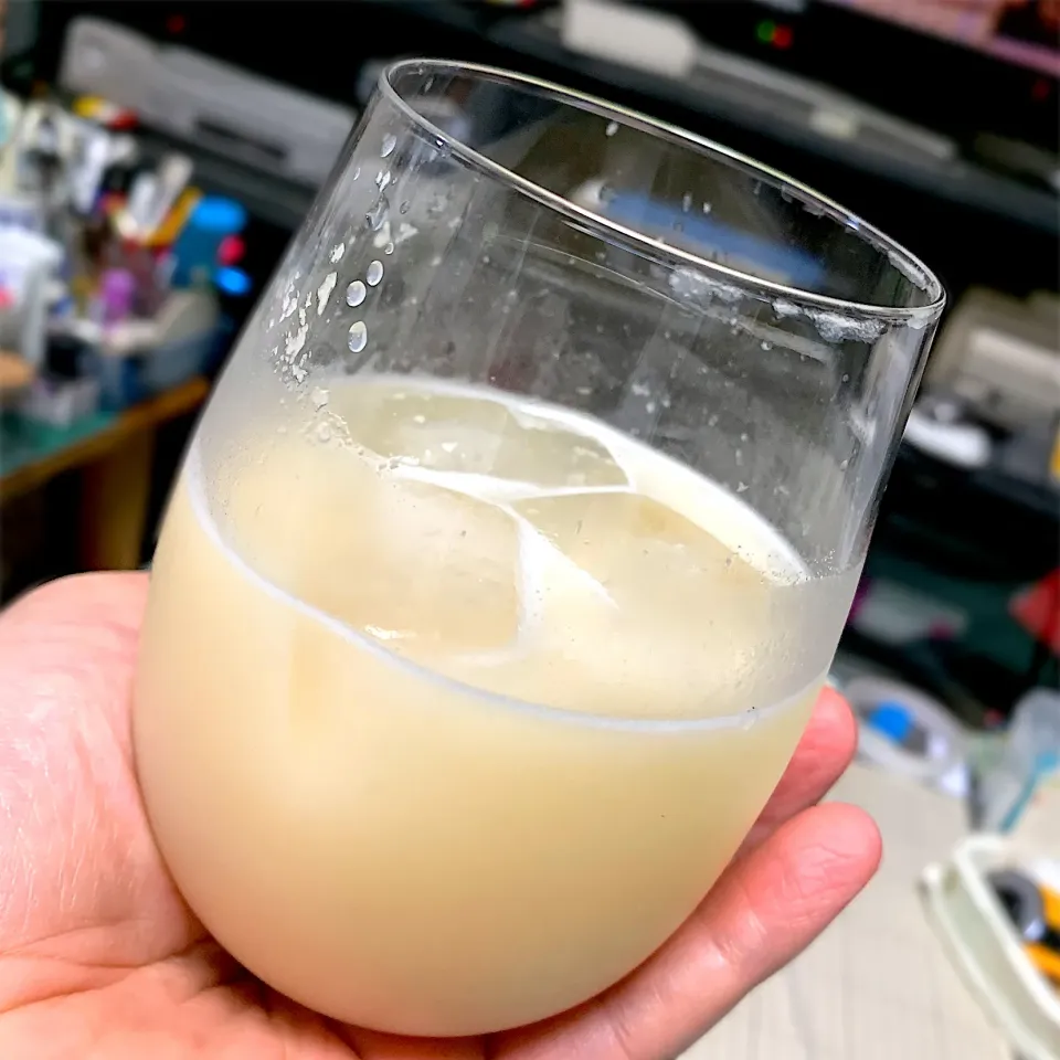 甘酒カルピスソーダ🥤(ダブル発酵食品ドリンク)|にょんにいさん