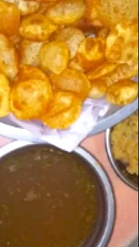 Snapdishの料理写真:pani puri|Rukshaさん