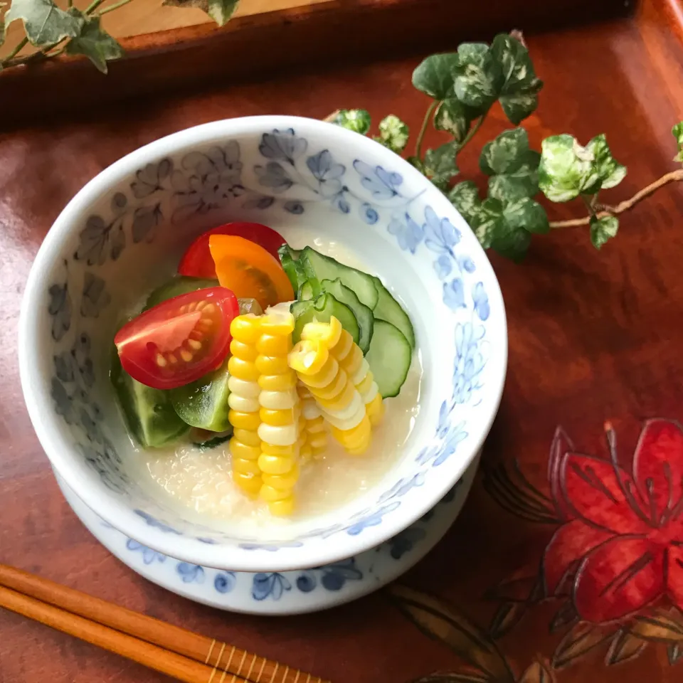 Snapdishの料理写真:🌽🍅🥒真夏の朝に 冷蔵庫の常備品で作る　非加熱ヒエヒエの　味噌山芋すりながし🥒🍅🌽|Hollyさん