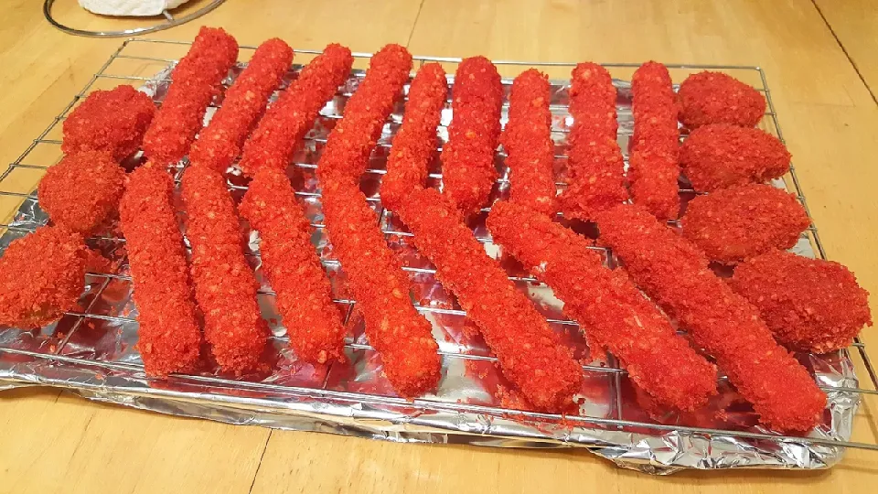 Hot Cheetos cheese stick n nugget|Tonyさん