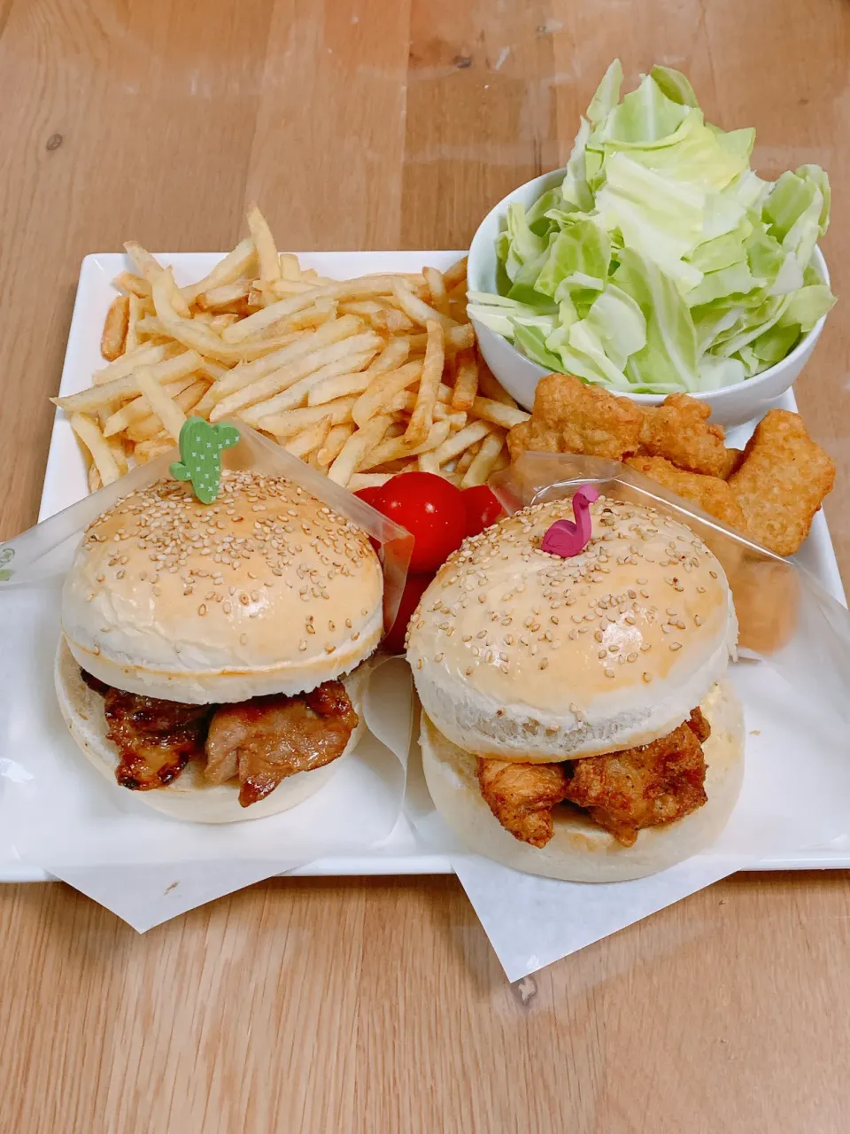 バンズ焼いたので照り焼きバーガーにしました^ ^|ヤマネコさん