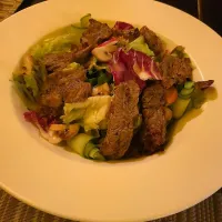 Grilled steak salad | Donzy tableさん