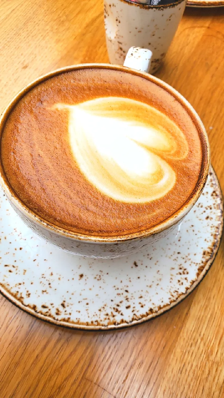 cappuccino|food_trend_lifestyleさん