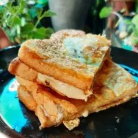 French toast with cheese