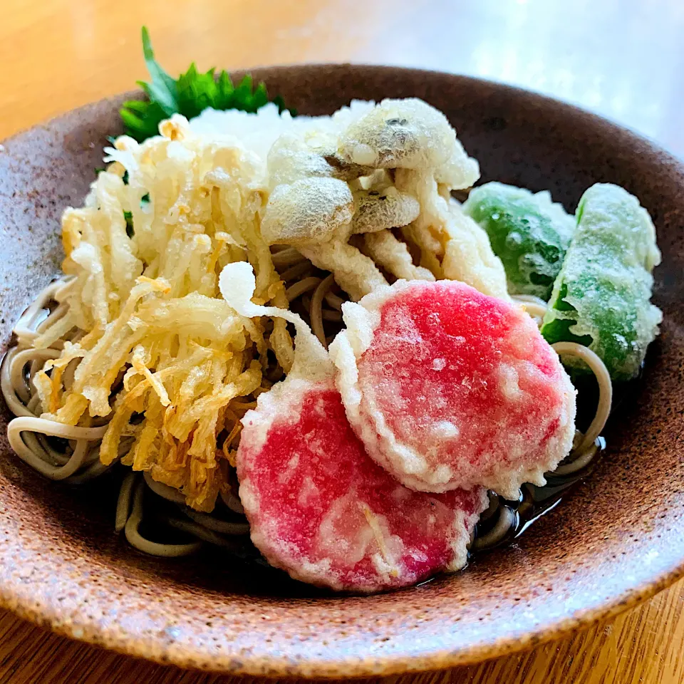 きのこおろし蕎麦🍄|いちごさん