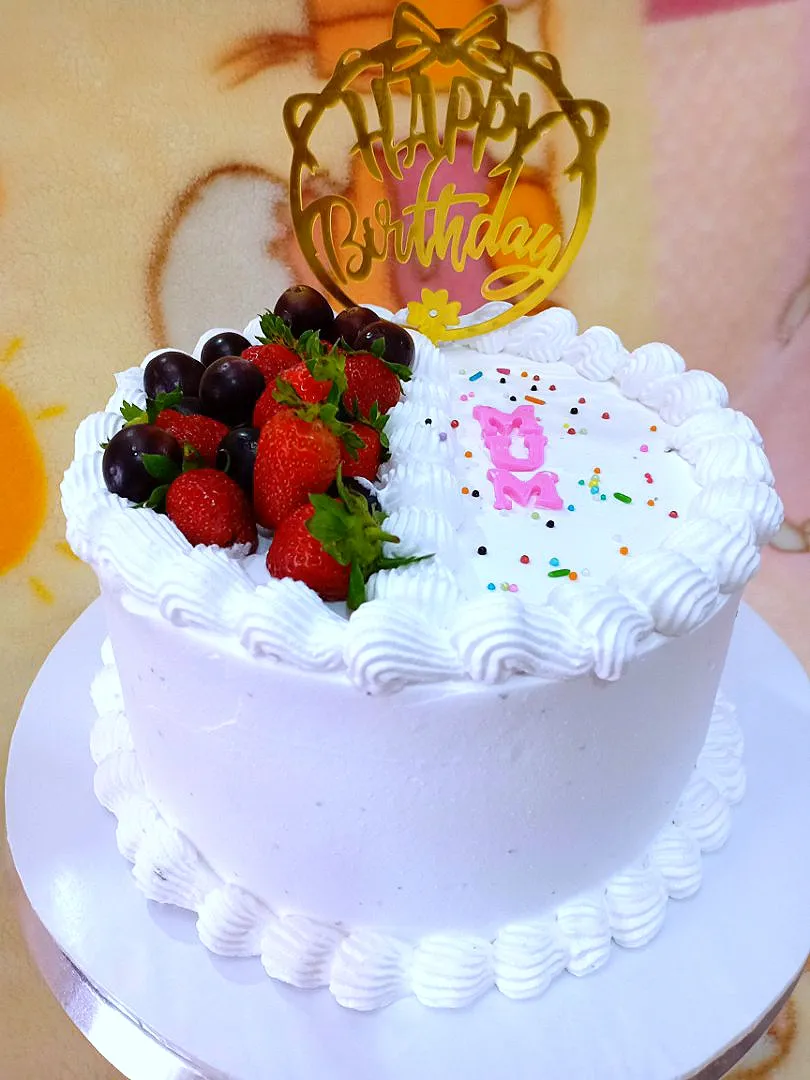 blackforest birthday cake|mzuriさん