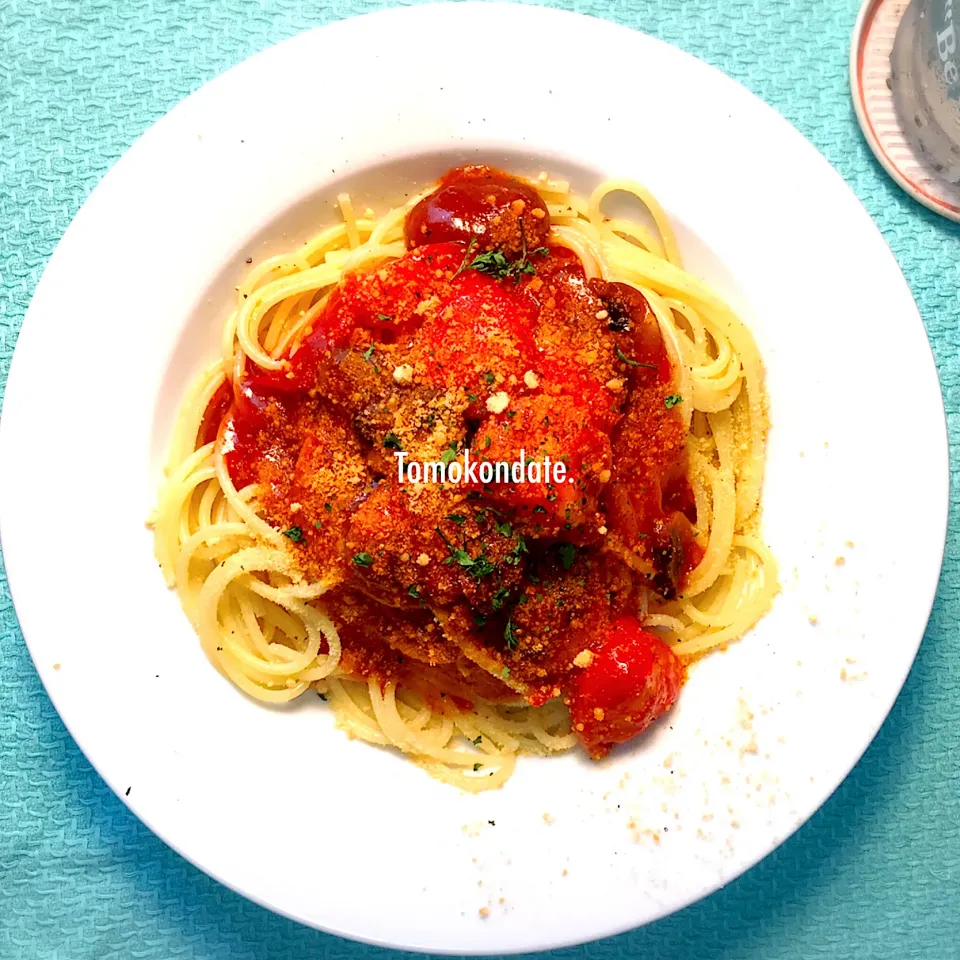 フレッシュトマトでミートソースパスタ🍅|🇯🇵ともこちゃん。さん