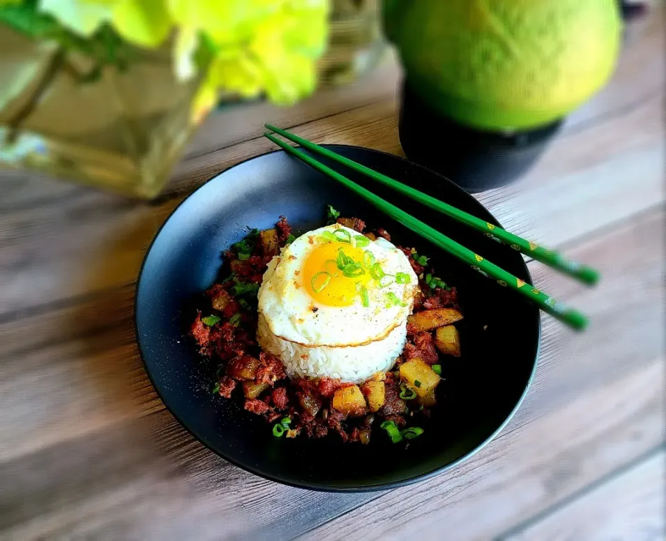 Corned Beef Silog (with Rice and Egg)|Jbunny Caféさん