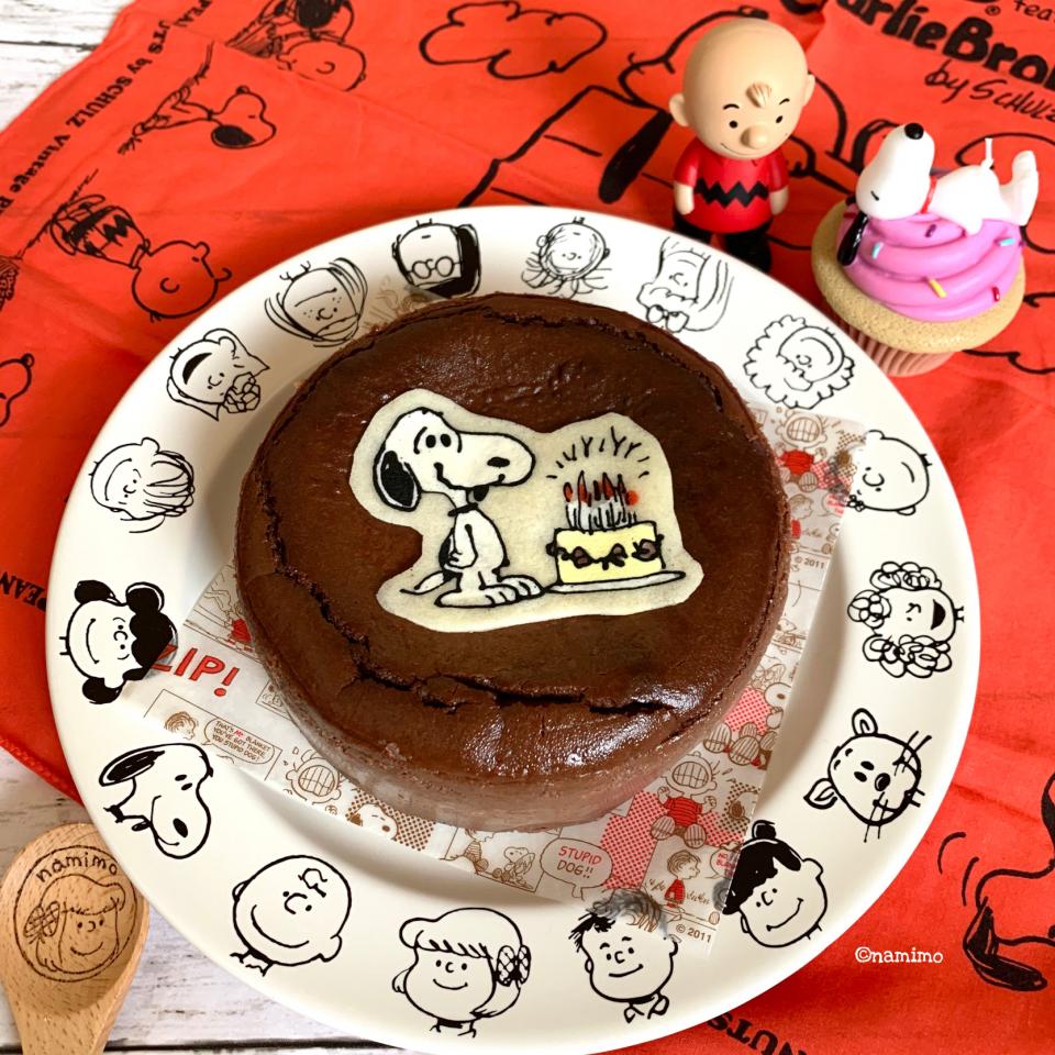 スヌーピーお誕生日おめでとう Namimo Snapdish スナップディッシュ Id Y0k0ya