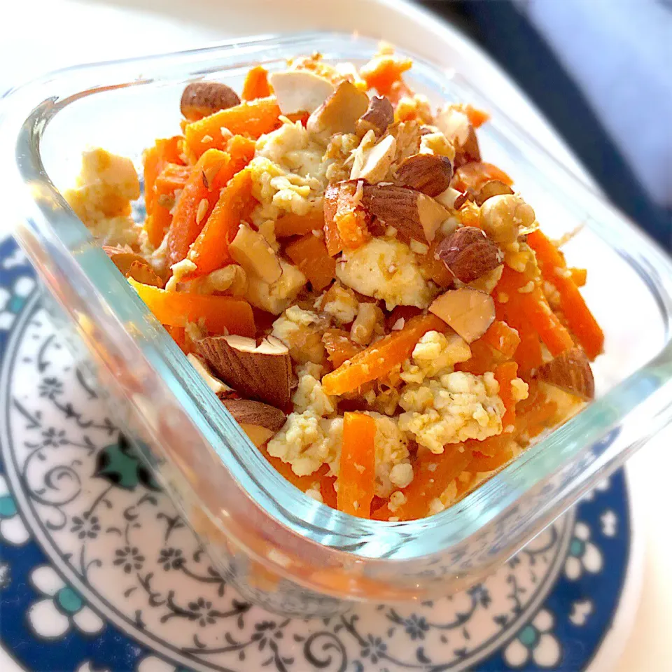 人参とお豆腐の入り煮🥕|ららさん