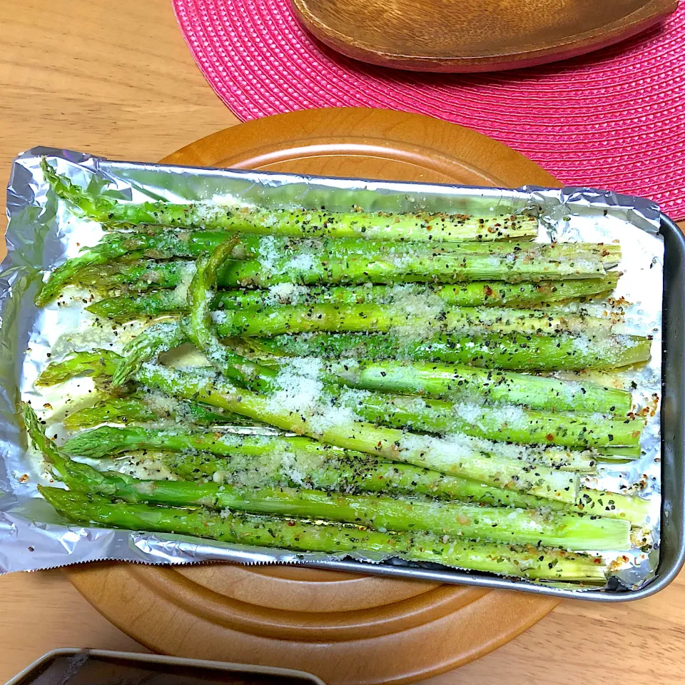 Snapdishの料理写真:焼きアスパラ|ラブリー心愛さん