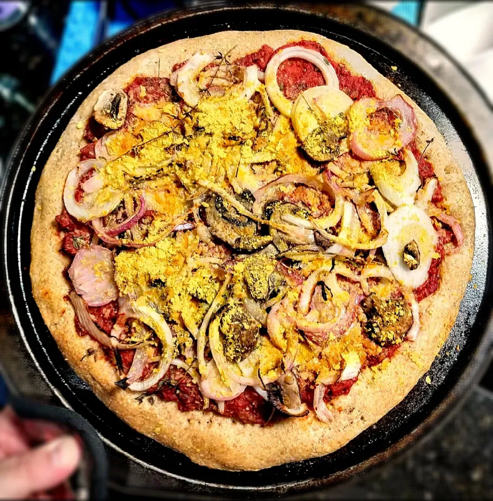 whole wheat vegan pizza|WRamseyさん