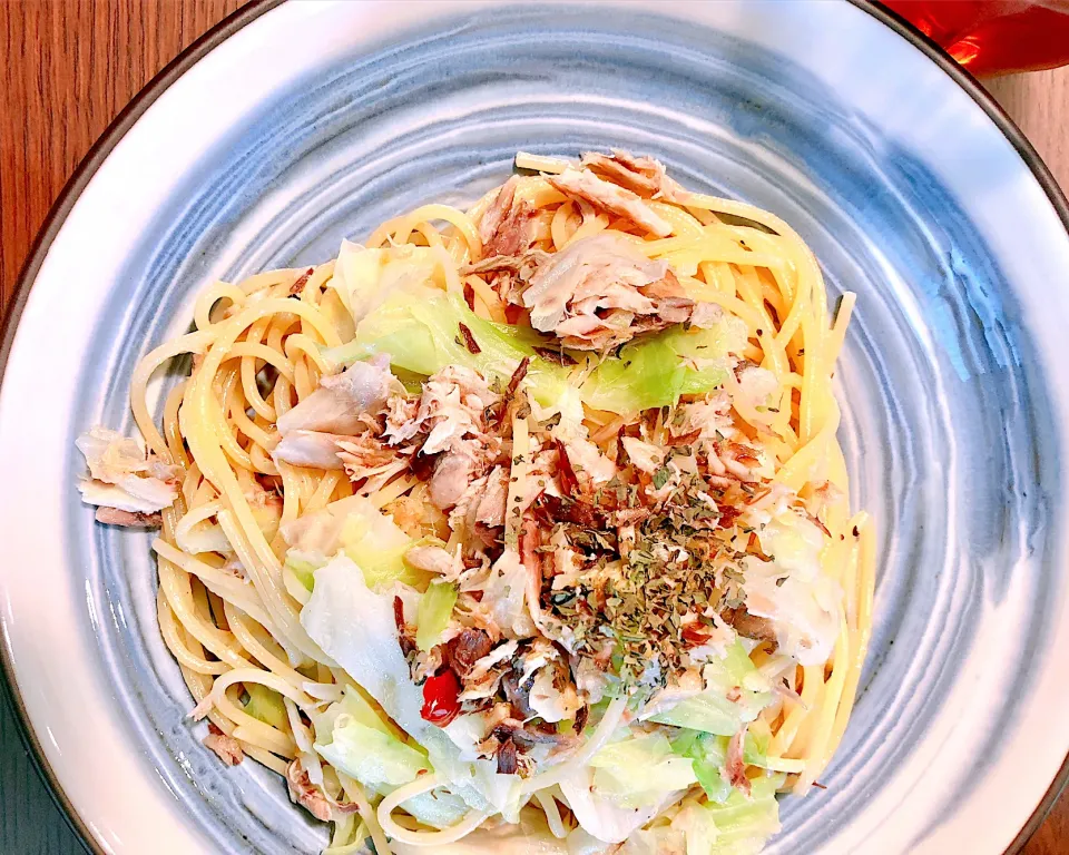 Snapdishの料理写真:Spaghetti aglio e olio with dried fish|taka-chanさん