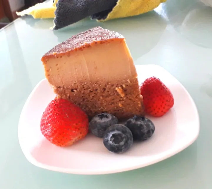 caramel pudding cake😋😋|Tari Kitchenさん