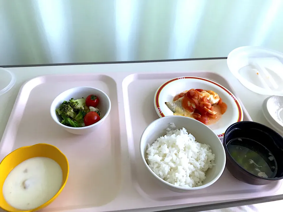 下の息子の病院食😅|かあたんさん