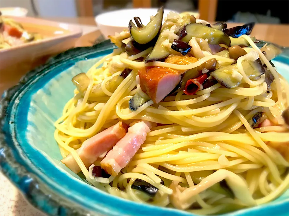 今日のパパパスタ【ナスとベーコンのペペロンチーノ】|不動南平さん