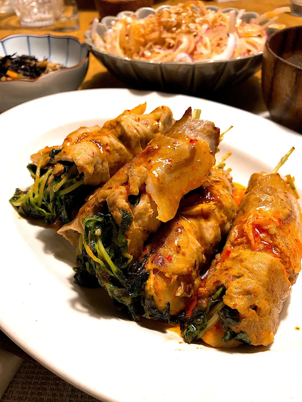 豆苗の豚チーズ巻き🐷|けんちんさん