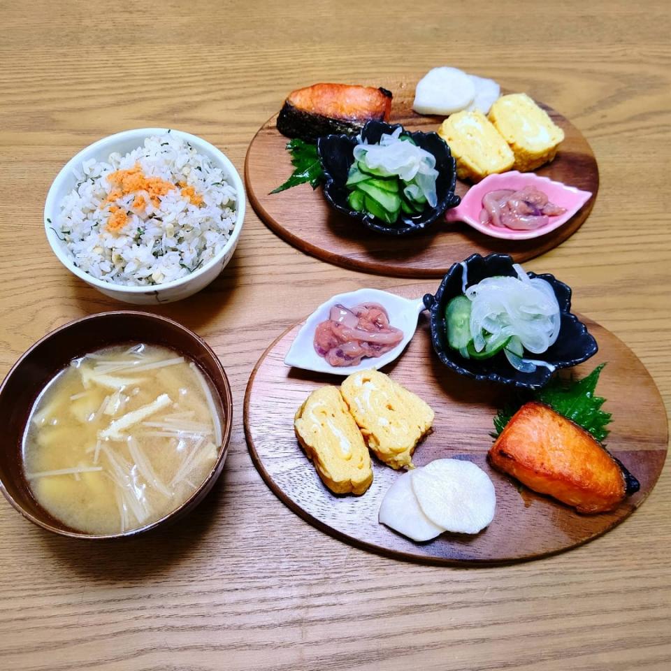 『お休み中の朝ごはん』