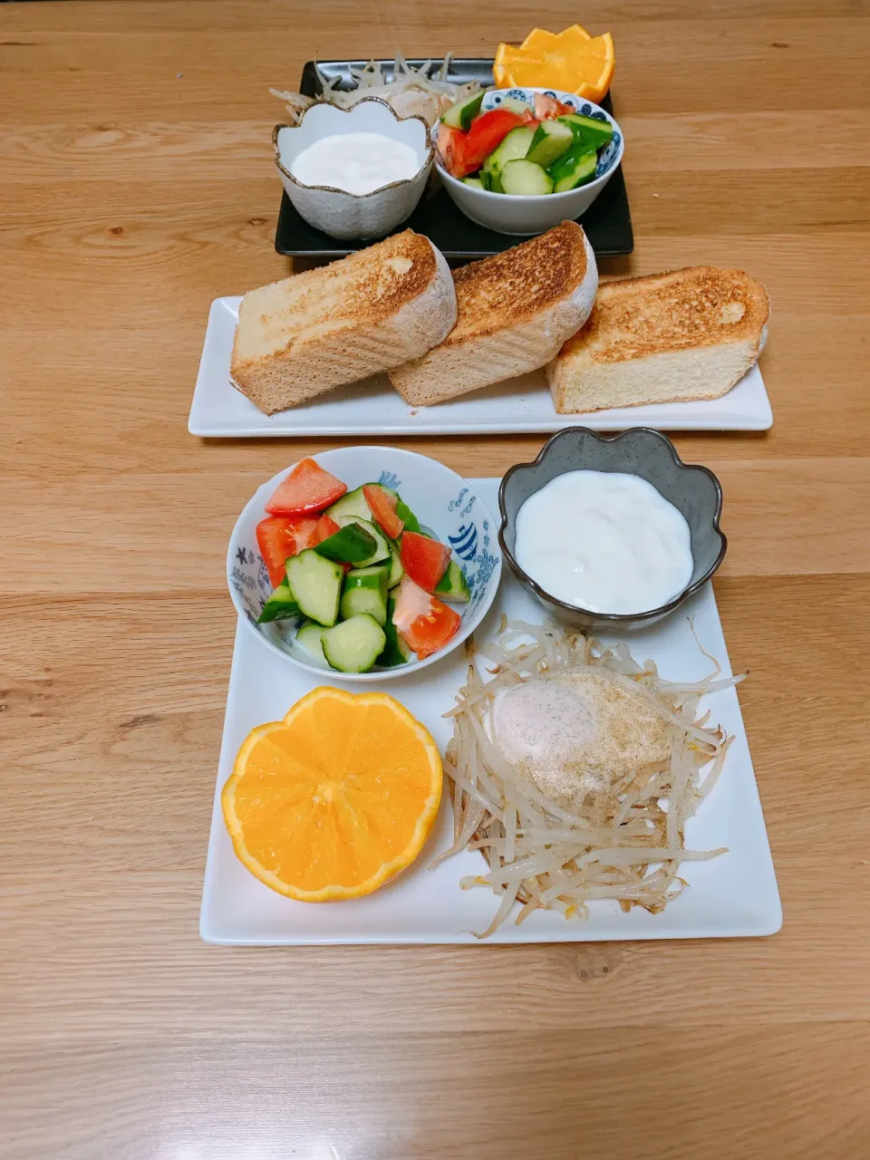 焼いたパンで朝ごはん^ ^|ヤマネコさん