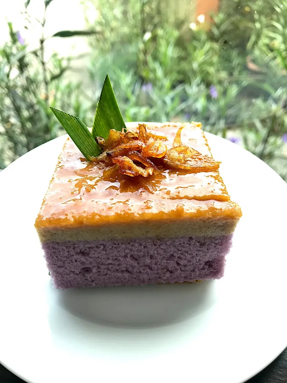 Taro-Chiffon-Cake-Thai-Custard|Numam Aphinyaさん