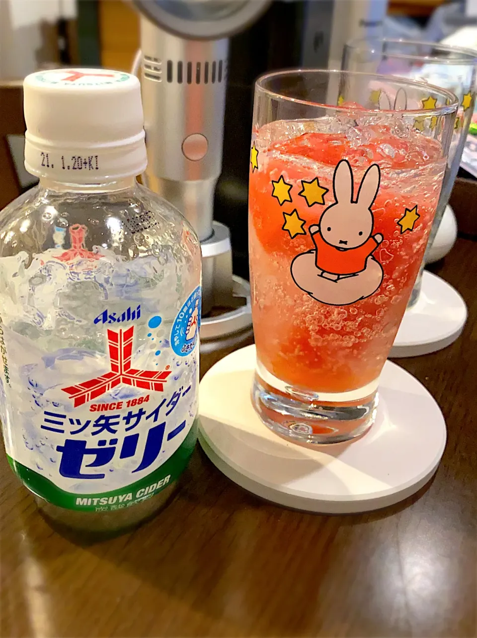 スイカジュースアイスキューブのゼリーソーダ🍉🍹|ch＊K*∀o(^^*)♪さん