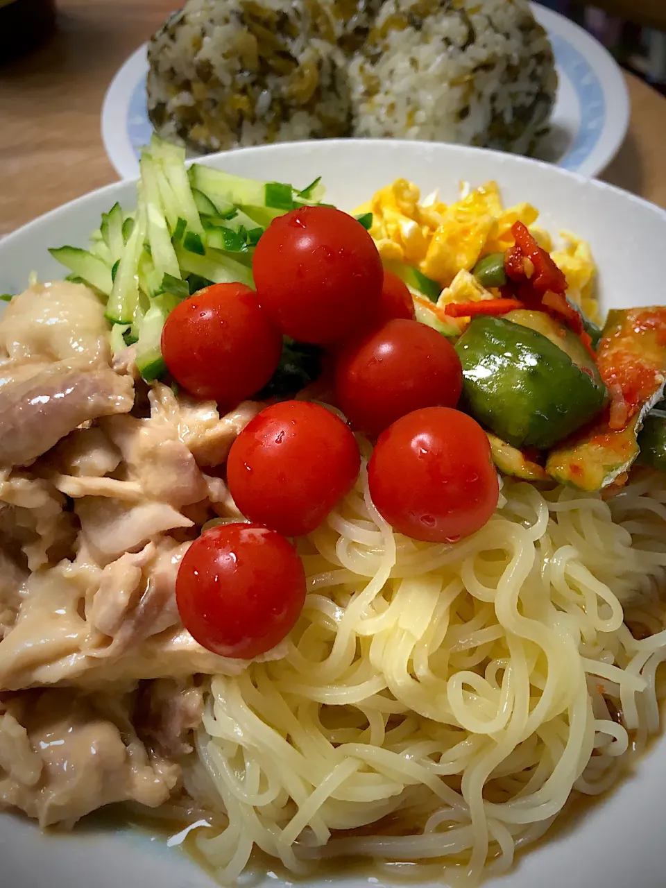 冷やし中華  棒々鶏乗せ|ミウトおかんさん