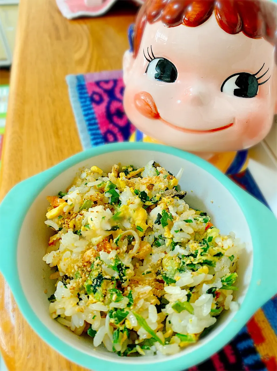 Snapdishの料理写真:栄養満点息子ごはん♡たっぷりお野菜と鮭しらすの具沢山炒飯。|ぽき。さん