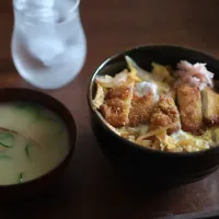 Snapdishの料理写真:冷や汁とカツ丼|とりあえず生さん