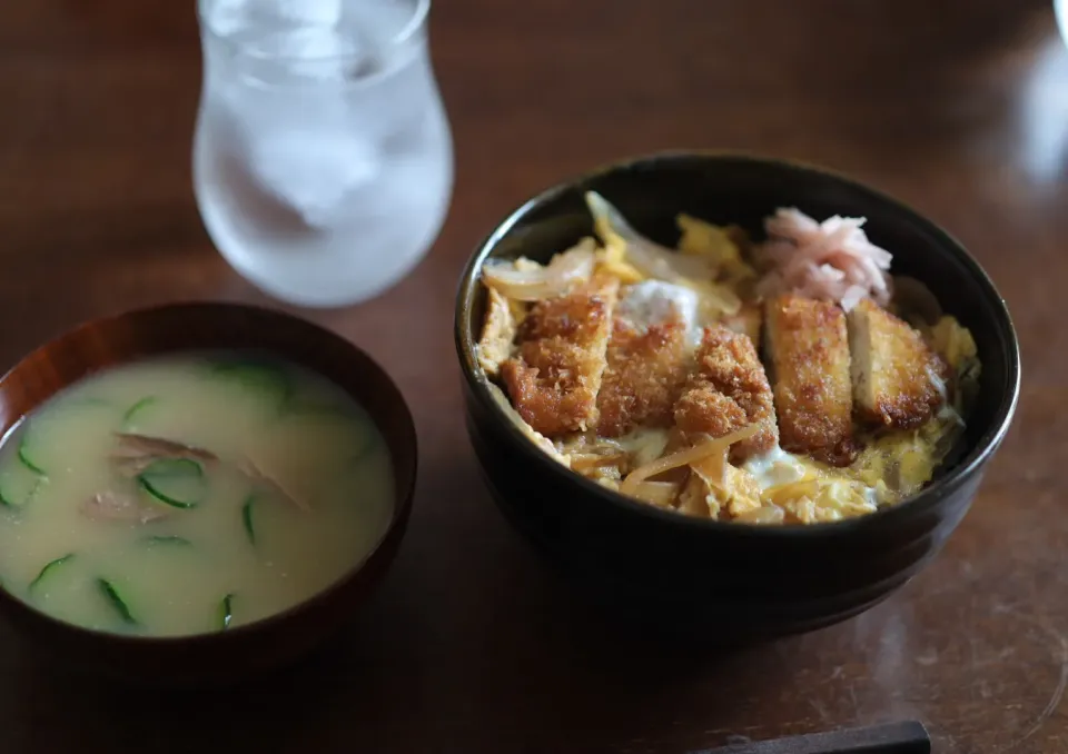 冷や汁とカツ丼|とりあえず生さん