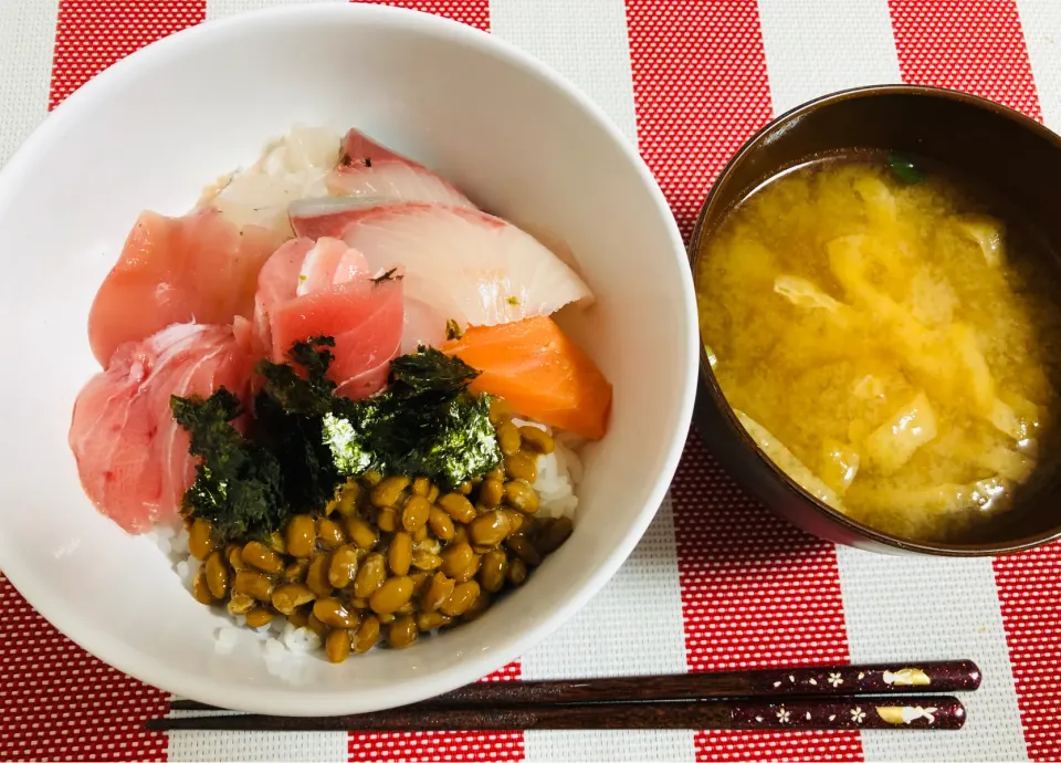 【カレー作ったのに】海鮮丼|飛鳥さん