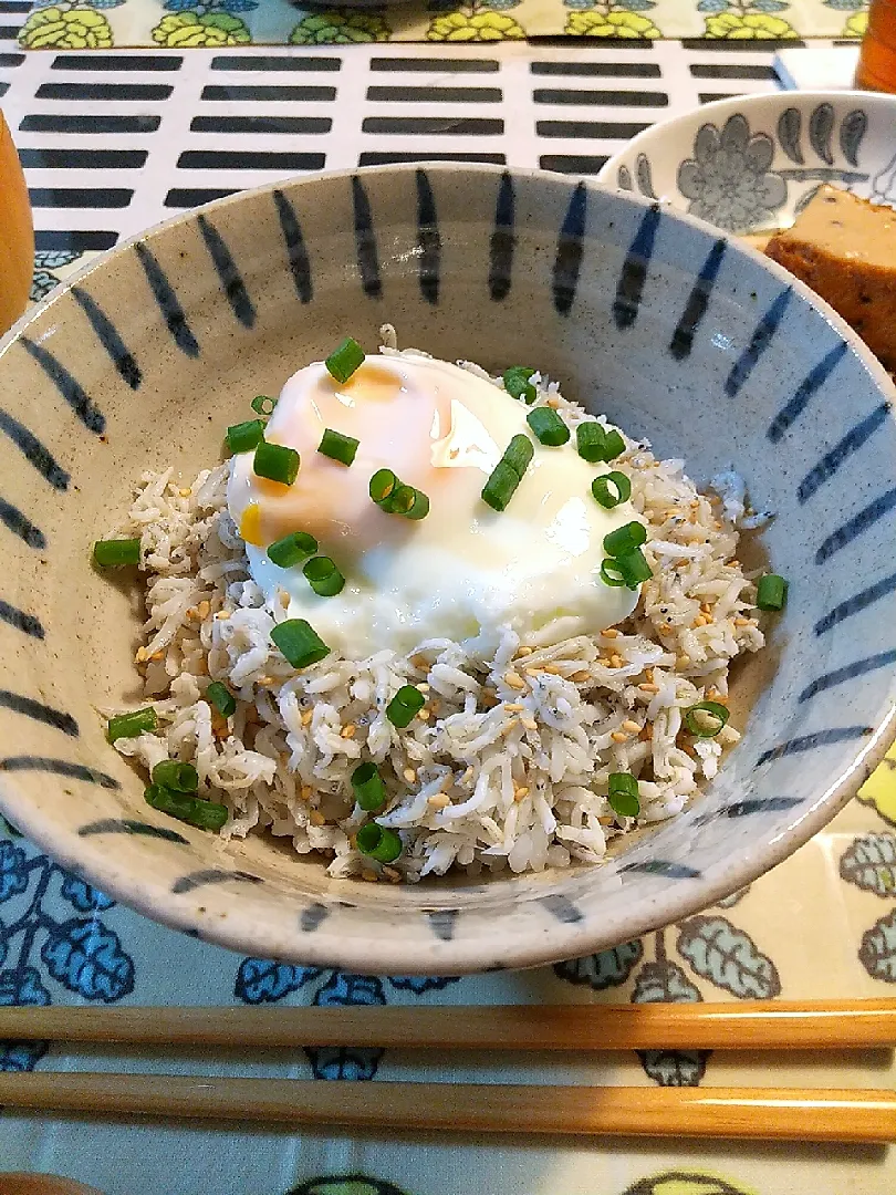 しらす丼|sumireさん