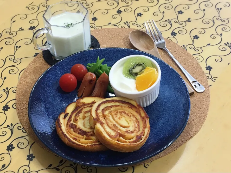 ぐるぐるフレンチトースト～ランチ|チムニーさん